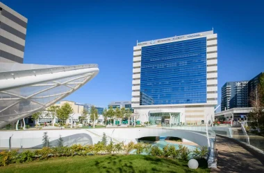 Yunity Park cladirea F ECSR